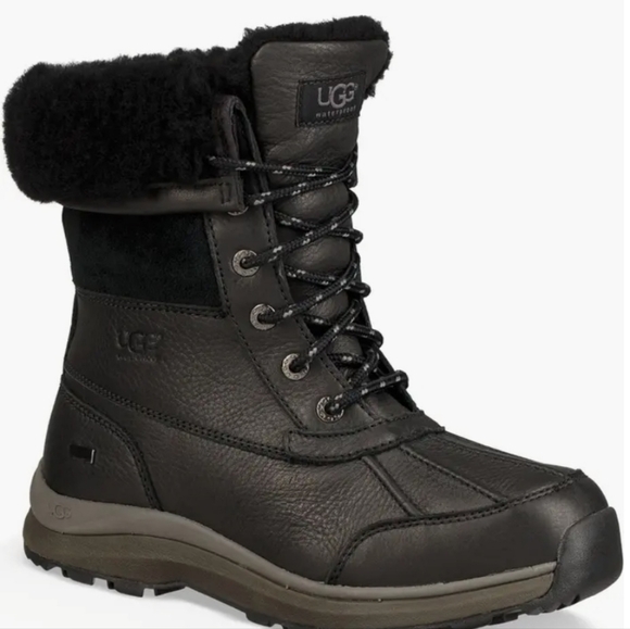 SIze7,5 UGG ADIRONDACK /// WATER RESISTANT WINTER BOOT - Picture 1 of 7